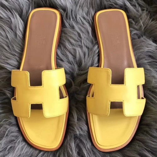 Hermes best sale yellow sandals